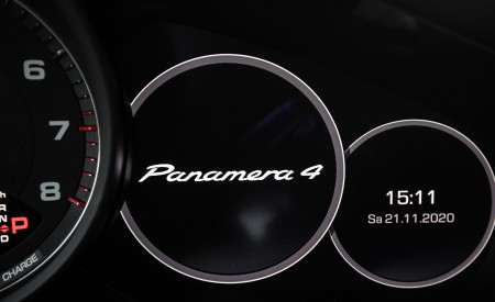 2021 Porsche Panamera 4 E-Hybrid Sport Turismo (Color: Papaya Metallic) Interior Detail Wallpapers  450x275 (44)