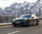 2021 Porsche Panamera Turbo S E-Hybrid Executive (Color: Volcano Grey Metallic) Front Three-Quarter Wallpapers 150x120 (2)