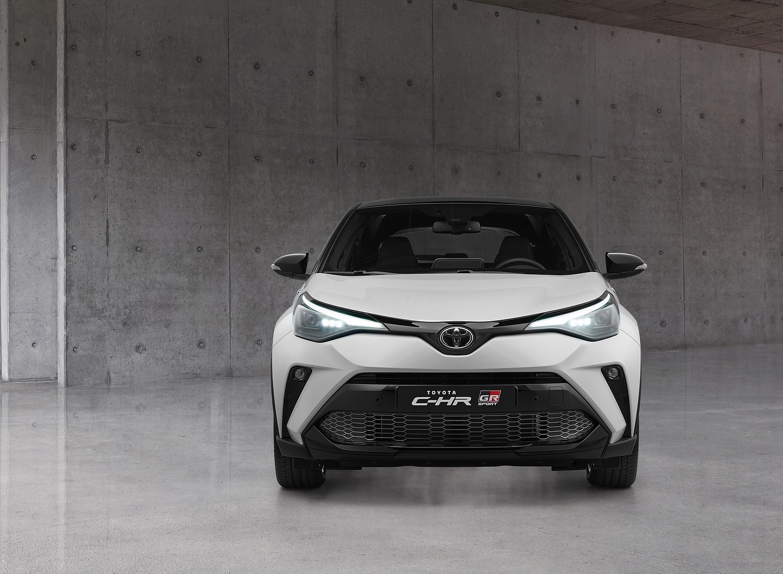 2021 Toyota C-HR GR SPORT Front Wallpapers #3 of 26