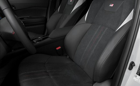 2021 Toyota C-HR GR SPORT Interior Front Seats Wallpapers 450x275 (24)