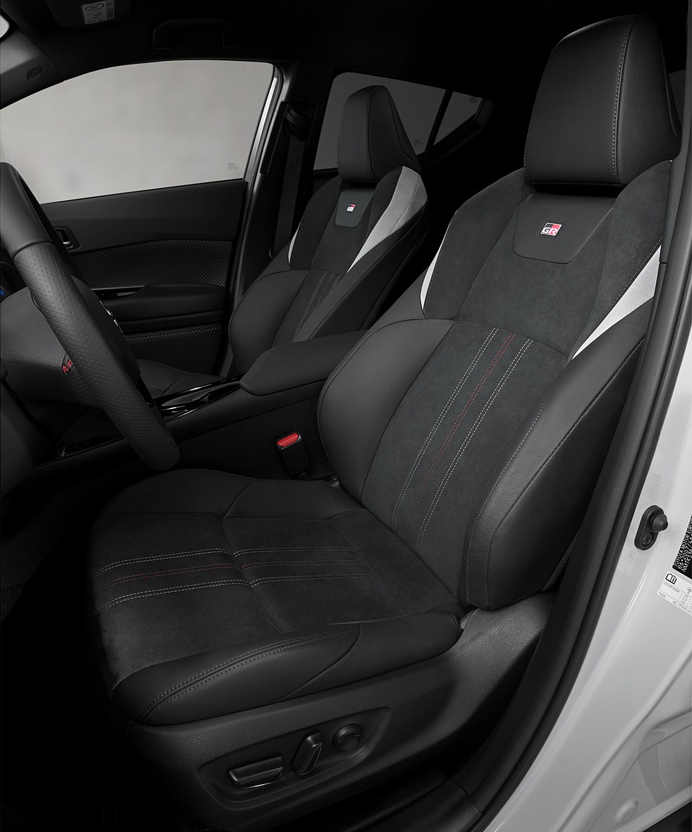2021 Toyota C-HR GR SPORT Interior Front Seats Wallpapers #24 of 26