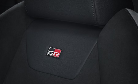 2021 Toyota C-HR GR SPORT Interior Seats Wallpapers 450x275 (26)
