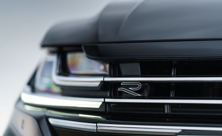 2021 Volkswagen Arteon Shooting Brake (UK-Spec) Headlight Wallpapers 450x275 (42)