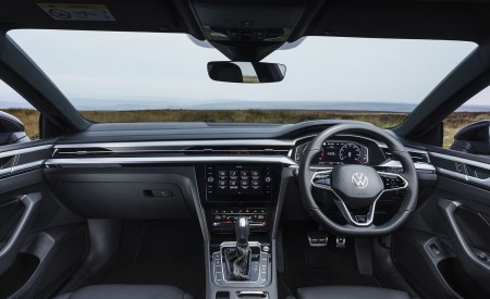 2021 Volkswagen Arteon Shooting Brake (UK-Spec) Interior Cockpit Wallpapers 450x275 (64)