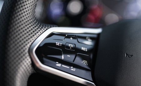 2021 Volkswagen Arteon Shooting Brake (UK-Spec) Interior Steering Wheel Wallpapers 450x275 (75)