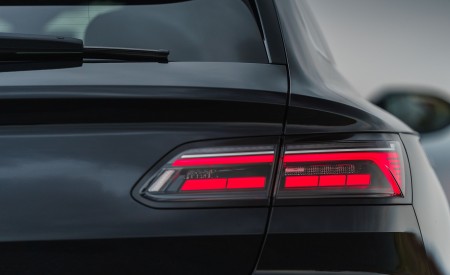 2021 Volkswagen Arteon Shooting Brake (UK-Spec) Tail Light Wallpapers 450x275 (54)