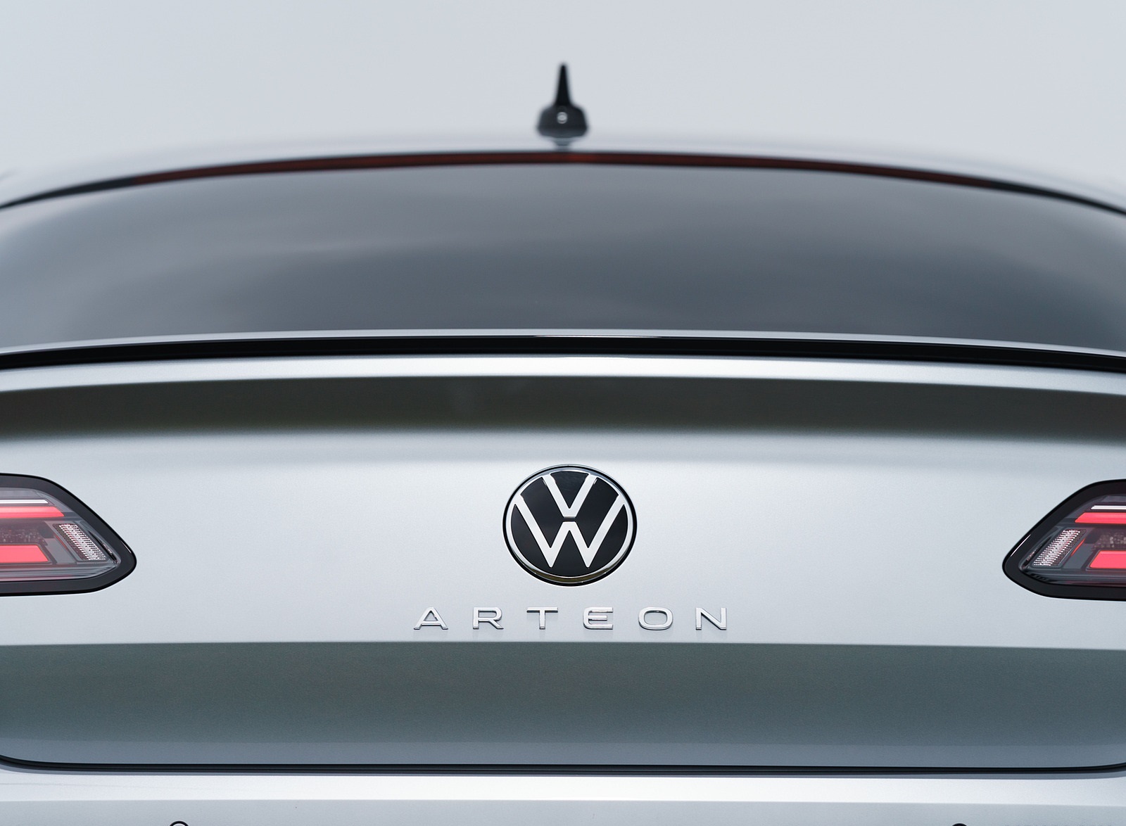 2021 Volkswagen Arteon (UK-Spec) Spoiler Wallpapers #52 of 69
