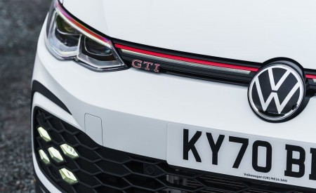 2021 Volkswagen Golf GTI (UK-Spec) Detail Wallpapers  450x275 (43)