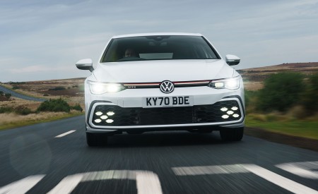 2021 Volkswagen Golf GTI (UK-Spec) Front Wallpapers  450x275 (30)