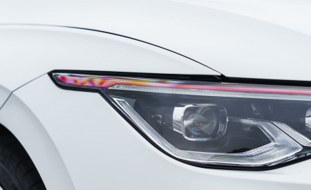 2021 Volkswagen Golf GTI (UK-Spec) Headlight Wallpapers 450x275 (49)