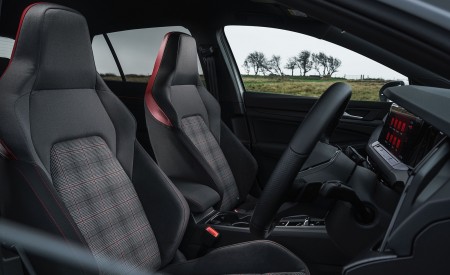 2021 Volkswagen Golf GTI (UK-Spec) Interior Front Seats Wallpapers 450x275 (90)