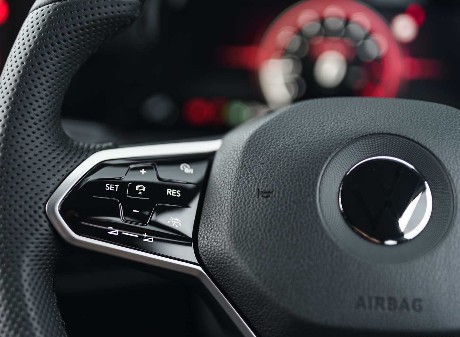 2021 Volkswagen Golf GTI (UK-Spec) Interior Steering Wheel Wallpapers #65 of 95