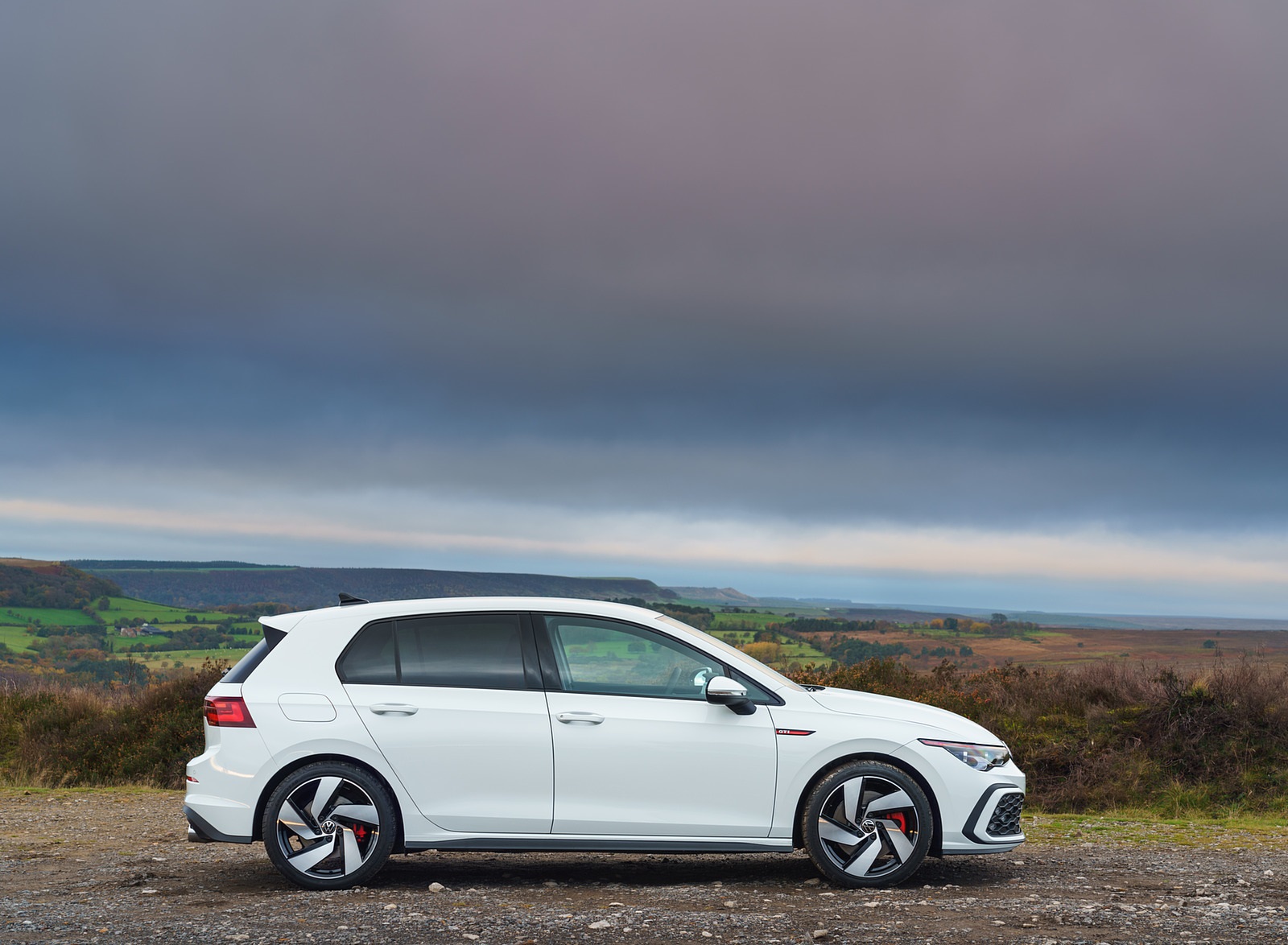 2021 Volkswagen Golf GTI (UK-Spec) Side Wallpapers  #39 of 95