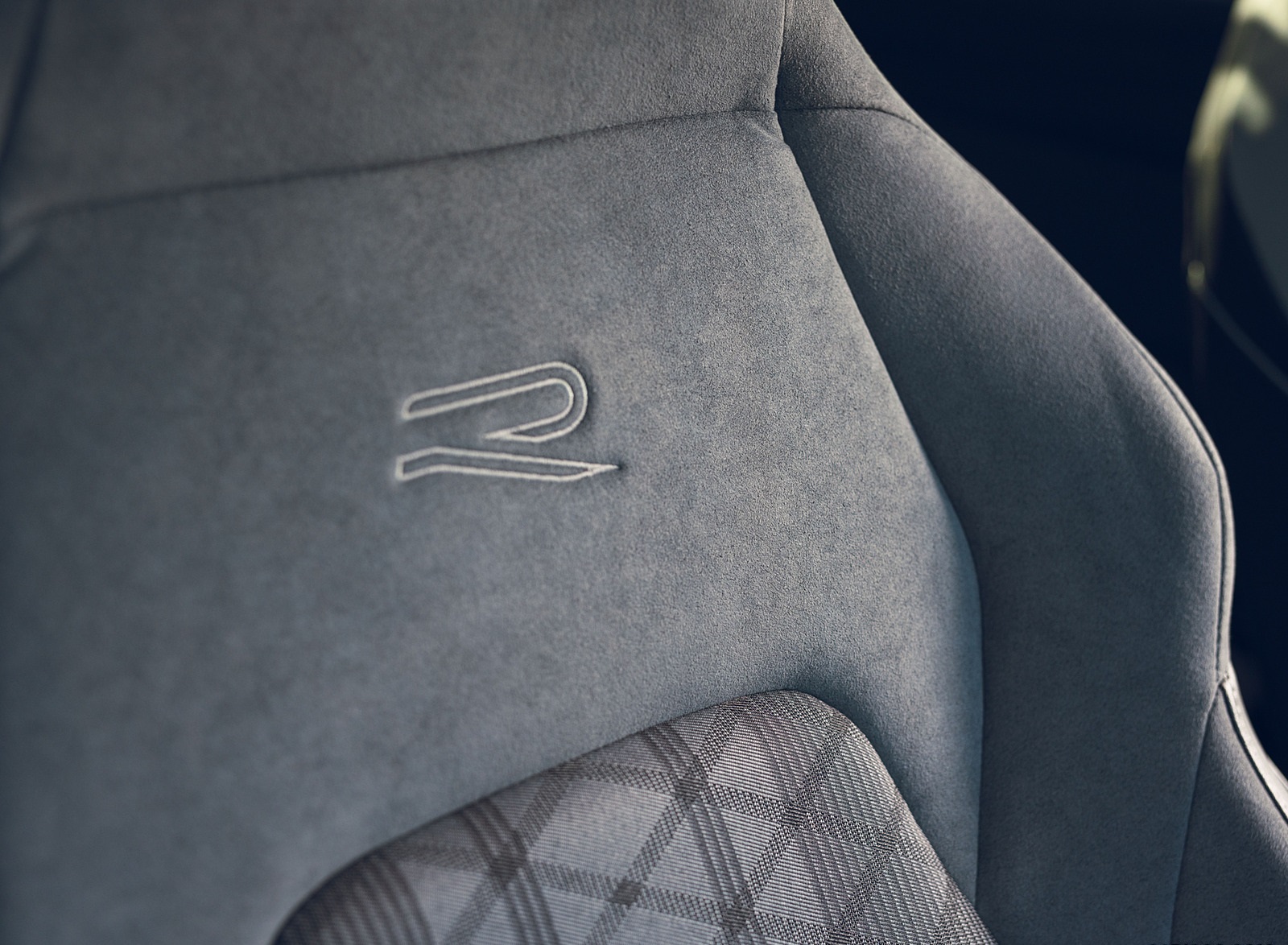 2021 Volkswagen Golf R-Line (UK-Spec) Interior Seats Wallpapers #76 of 80