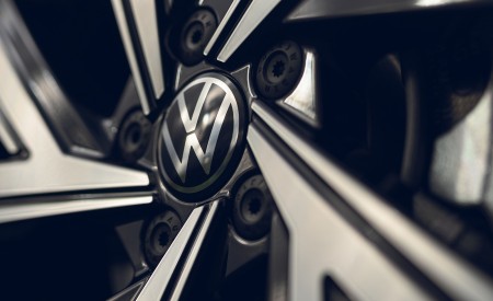 2021 Volkswagen Golf R-Line (UK-Spec) Wheel Wallpapers 450x275 (60)