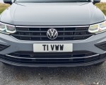 2021 Volkswagen Tiguan Life (UK-Spec) Front Wallpapers 150x120 (27)