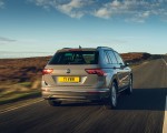 2021 Volkswagen Tiguan Life (UK-Spec) Rear Wallpapers  150x120 (15)