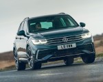 2021 Volkswagen Tiguan R-Line (UK-Spec) Front Wallpapers 150x120 (20)