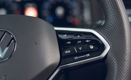 2021 Volkswagen Tiguan R-Line (UK-Spec) Interior Steering Wheel Wallpapers 450x275 (81)