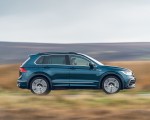 2021 Volkswagen Tiguan R-Line (UK-Spec) Side Wallpapers 150x120 (22)