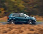 2021 Volkswagen Tiguan R-Line (UK-Spec) Side Wallpapers 150x120