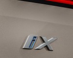 2022 BMW iX Badge Wallpapers 150x120 (51)