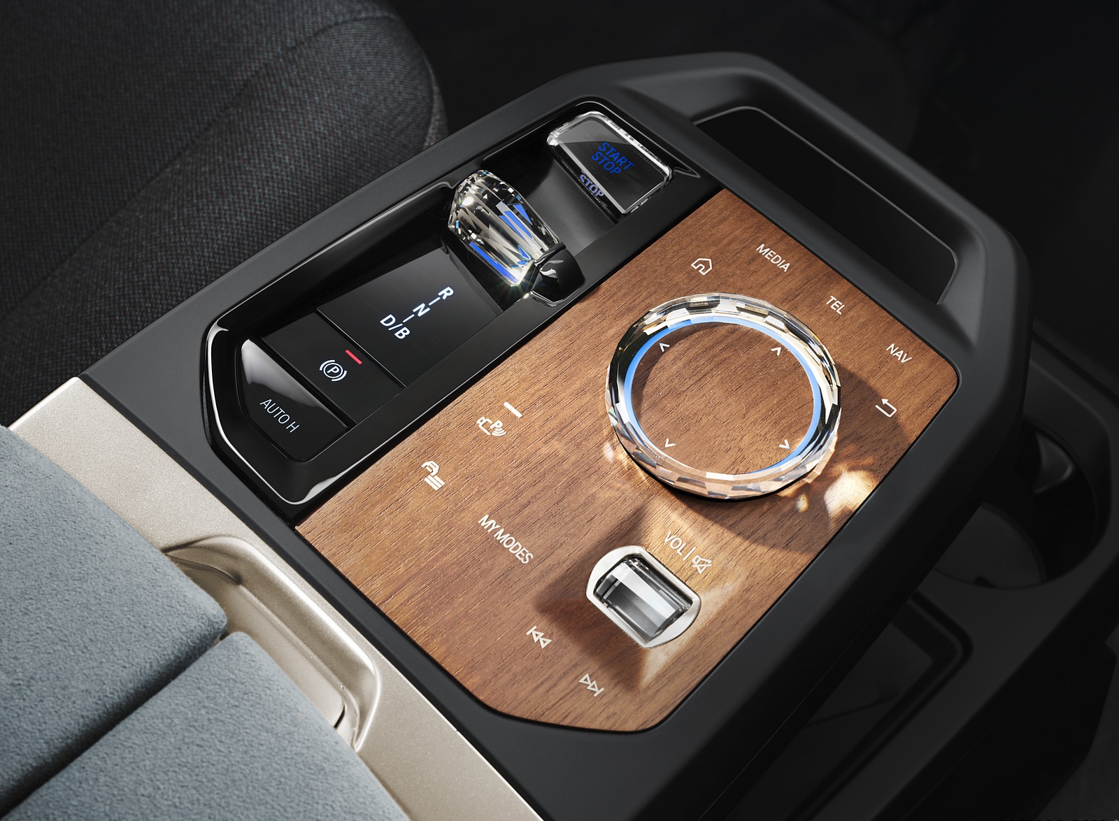 2022 BMW iX Central Console Wallpapers #62 of 164