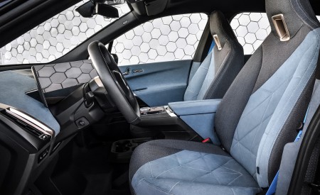 2022 BMW iX Interior Front Seats Wallpapers 450x275 (68)