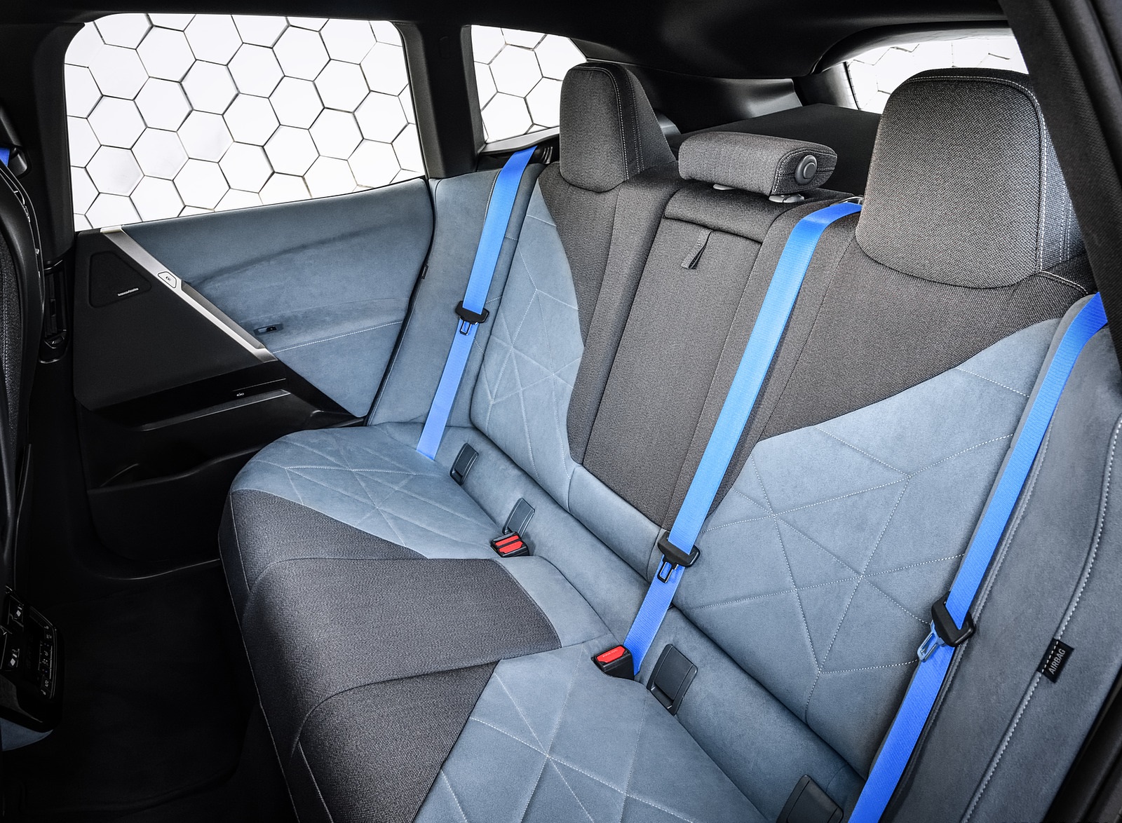 2022 BMW iX Interior Rear Seats Wallpapers  #69 of 164