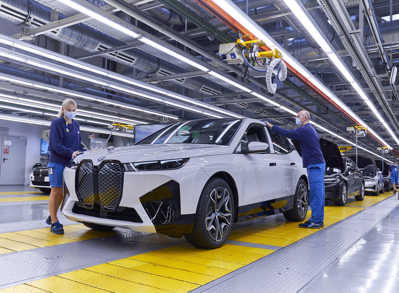 РќРѕРІС‹Р№ BMW IX XDRIVE 50