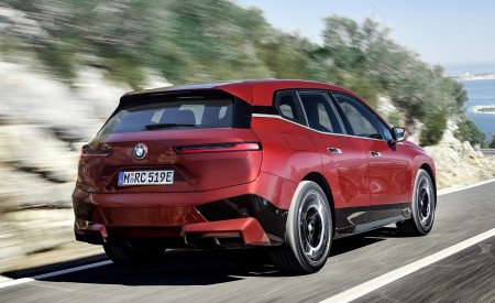 2022 BMW iX with Sport Package Rear Three-Quarter Wallpapers 450x275 (3)