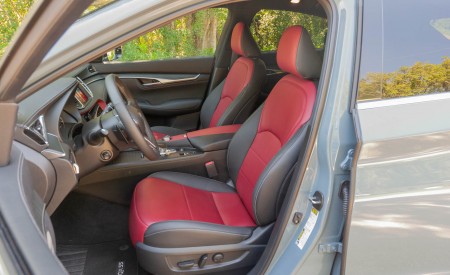 2022 Infiniti QX55 (Color: Liquid Platinum) Interior Front Seats Wallpapers 450x275 (102)