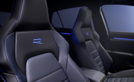 2022 Volkswagen Golf R Interior Seats Wallpapers 450x275 (74)