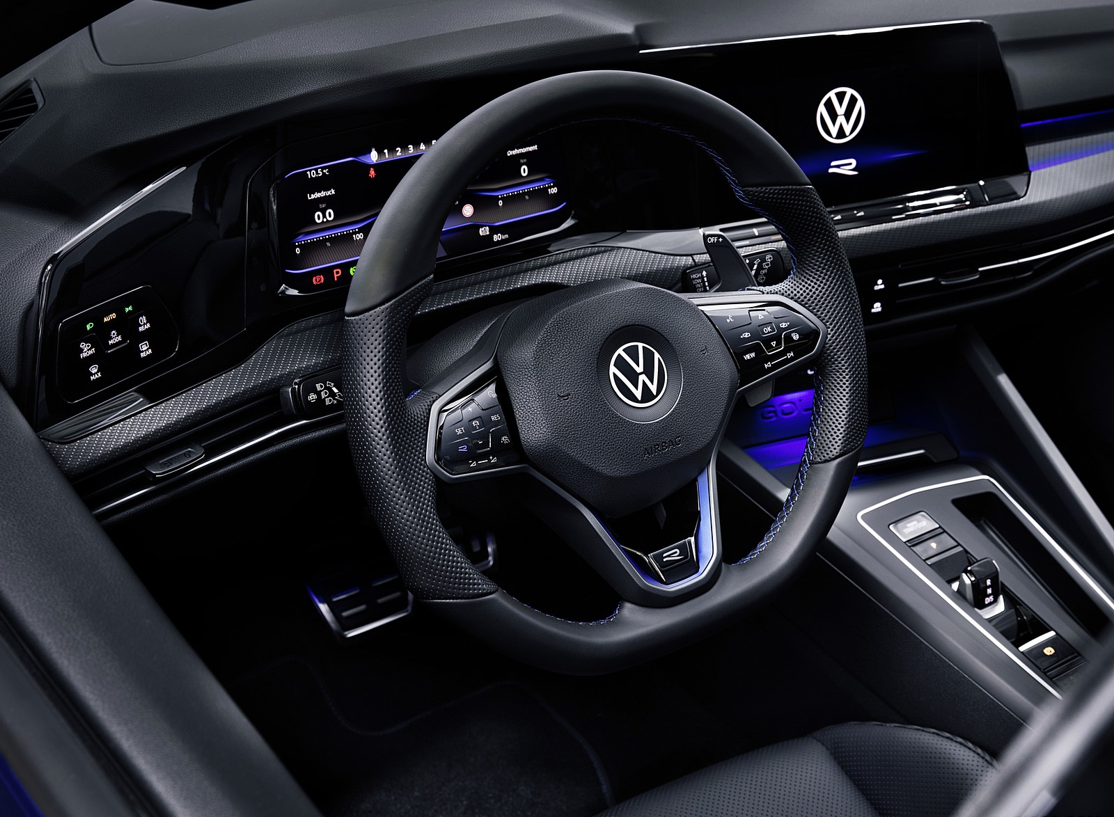 2022 Volkswagen Golf R Interior Wallpapers #68 of 75