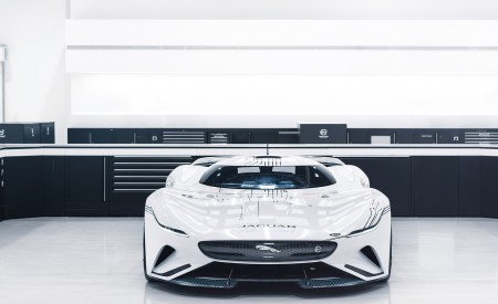 2020 Jaguar Vision Gran Turismo SV Front Wallpapers 450x275 (6)