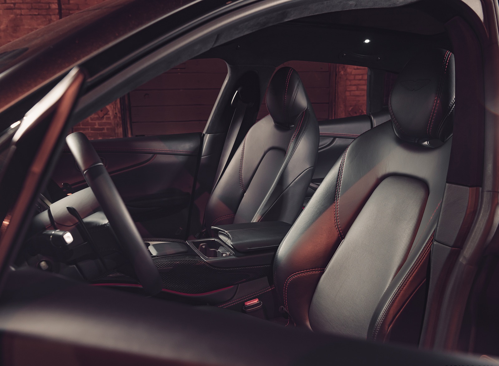 2021 Aston Martin DBX (Color: Satin Xenon Grey; US-Spec) Interior Front Seats Wallpapers #69 of 73