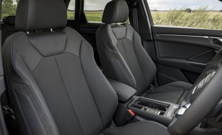 2021 Audi Q3 45 TFSI e Plug-In Hybrid (UK-Spec) Interior Front Seats Wallpapers  450x275 (94)