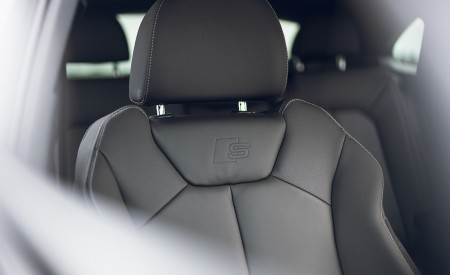 2021 Audi Q3 Sportback 45 TFSI e Plug-In Hybrid (Color: Dew Silver; UK-Spec) Interior Front Seats Wallpapers 450x275 (110)