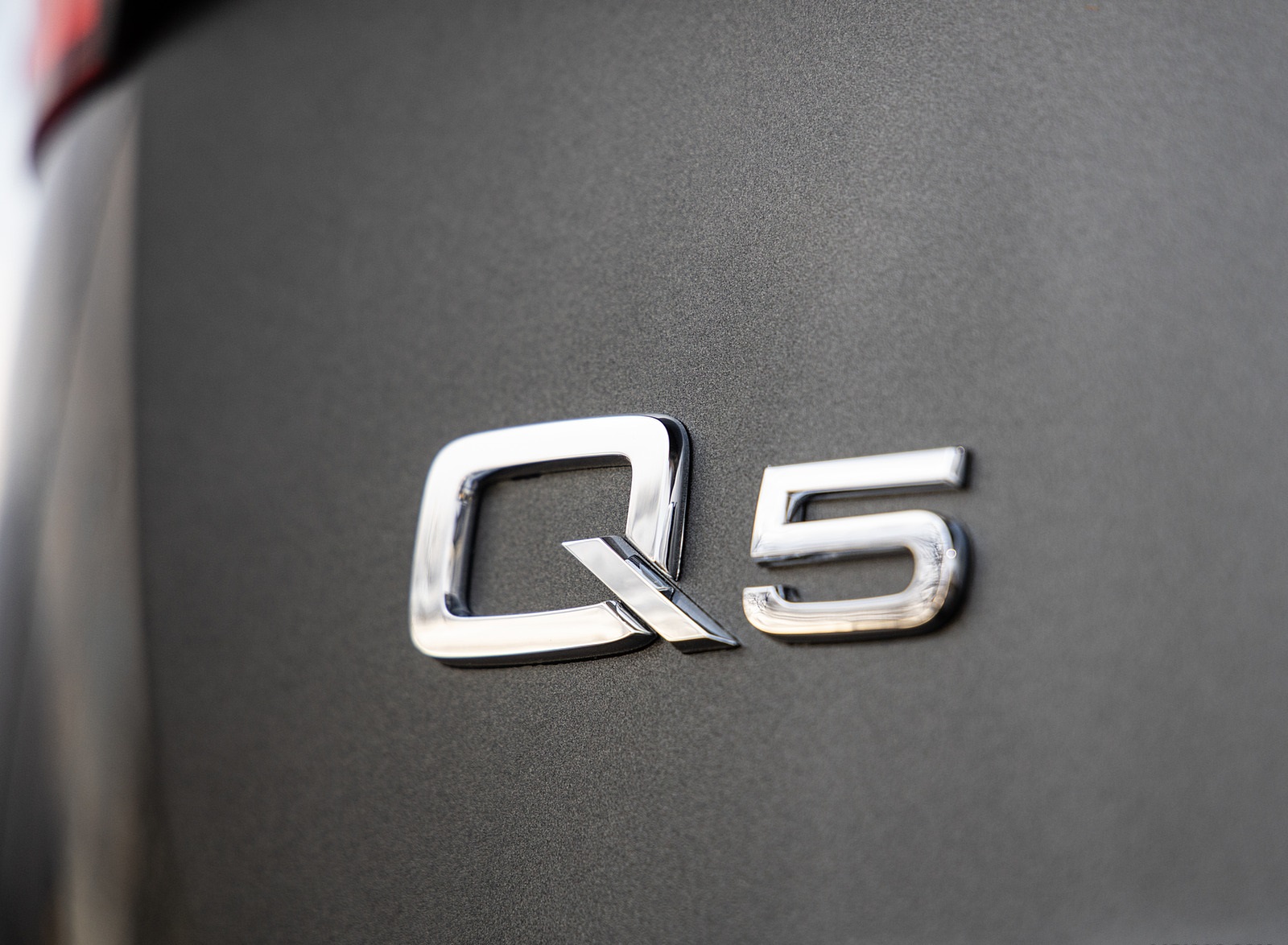 2021 Audi Q5 55 TFSI e quattro PHEV (US-Spec) Badge Wallpapers #30 of 51