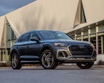 2021 Audi Q5 55 TFSI e quattro PHEV (US-Spec) Front Three-Quarter Wallpapers 150x120 (15)