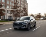 2021 Audi Q5 55 TFSI e quattro PHEV (US-Spec) Front Three-Quarter Wallpapers 150x120 (6)