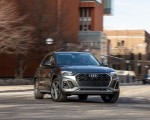 2021 Audi Q5 55 TFSI e quattro PHEV (US-Spec) Front Three-Quarter Wallpapers 150x120 (9)