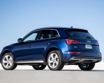 2021 Audi Q5 (US-Spec) Rear Three-Quarter Wallpapers 150x120