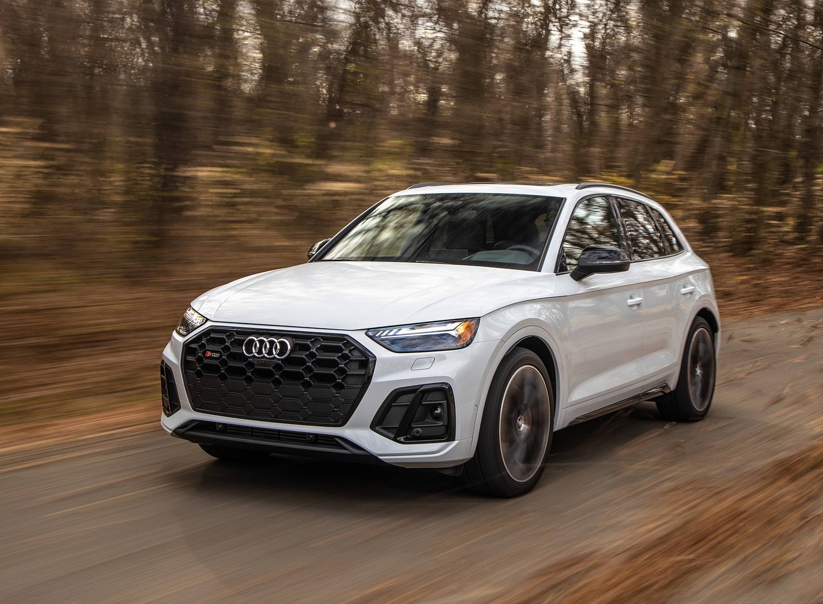 2021 Audi SQ5 (US-Spec) Front Three-Quarter Wallpapers #4 of 64