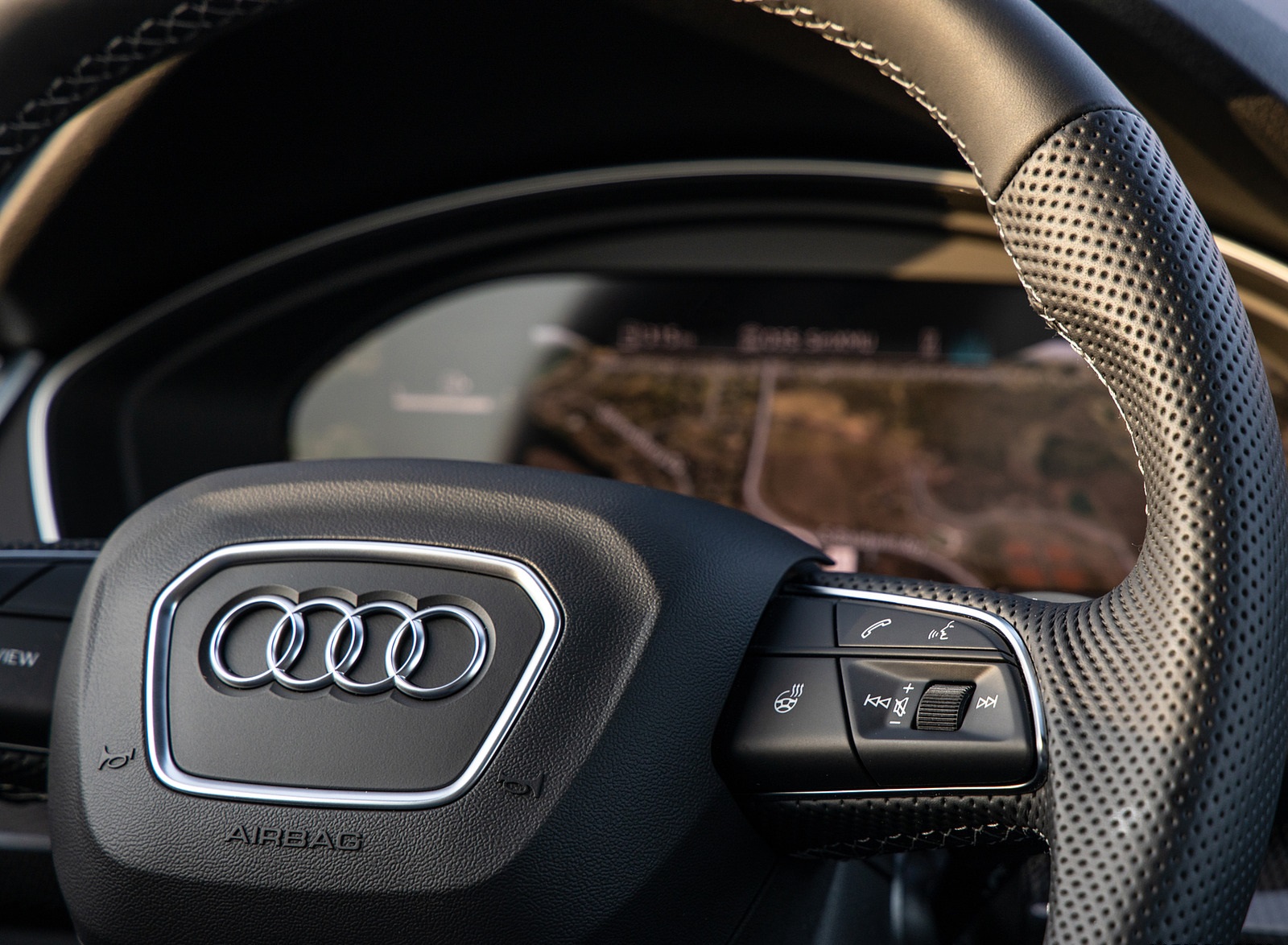 2021 Audi SQ5 (US-Spec) Interior Steering Wheel Wallpapers #40 of 64