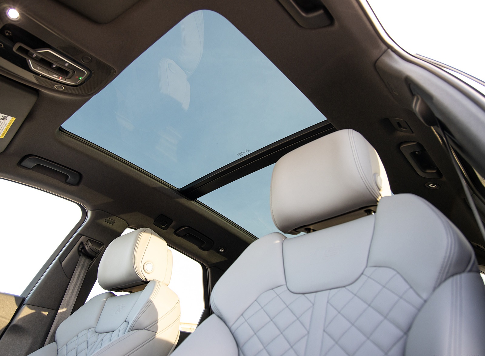 2021 Audi SQ5 (US-Spec) Panoramic Roof Wallpapers #62 of 64