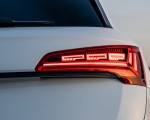 2021 Audi SQ5 (US-Spec) Tail Light Wallpapers  150x120 (33)