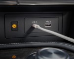 2021 Nissan Armada Central Console Wallpapers  150x120 (25)