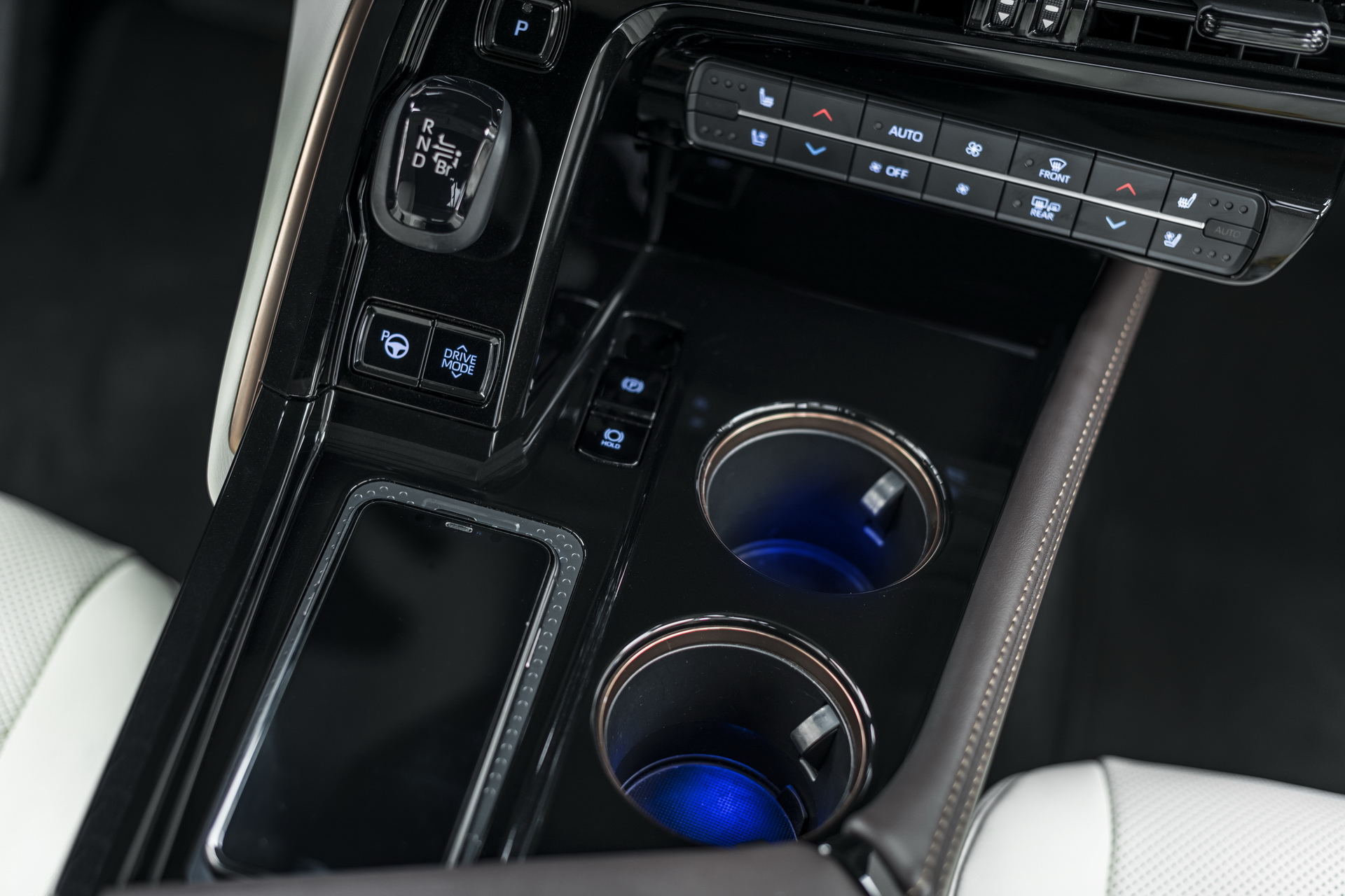 2021 Toyota Mirai FCEV Central Console Wallpapers #124 of 164