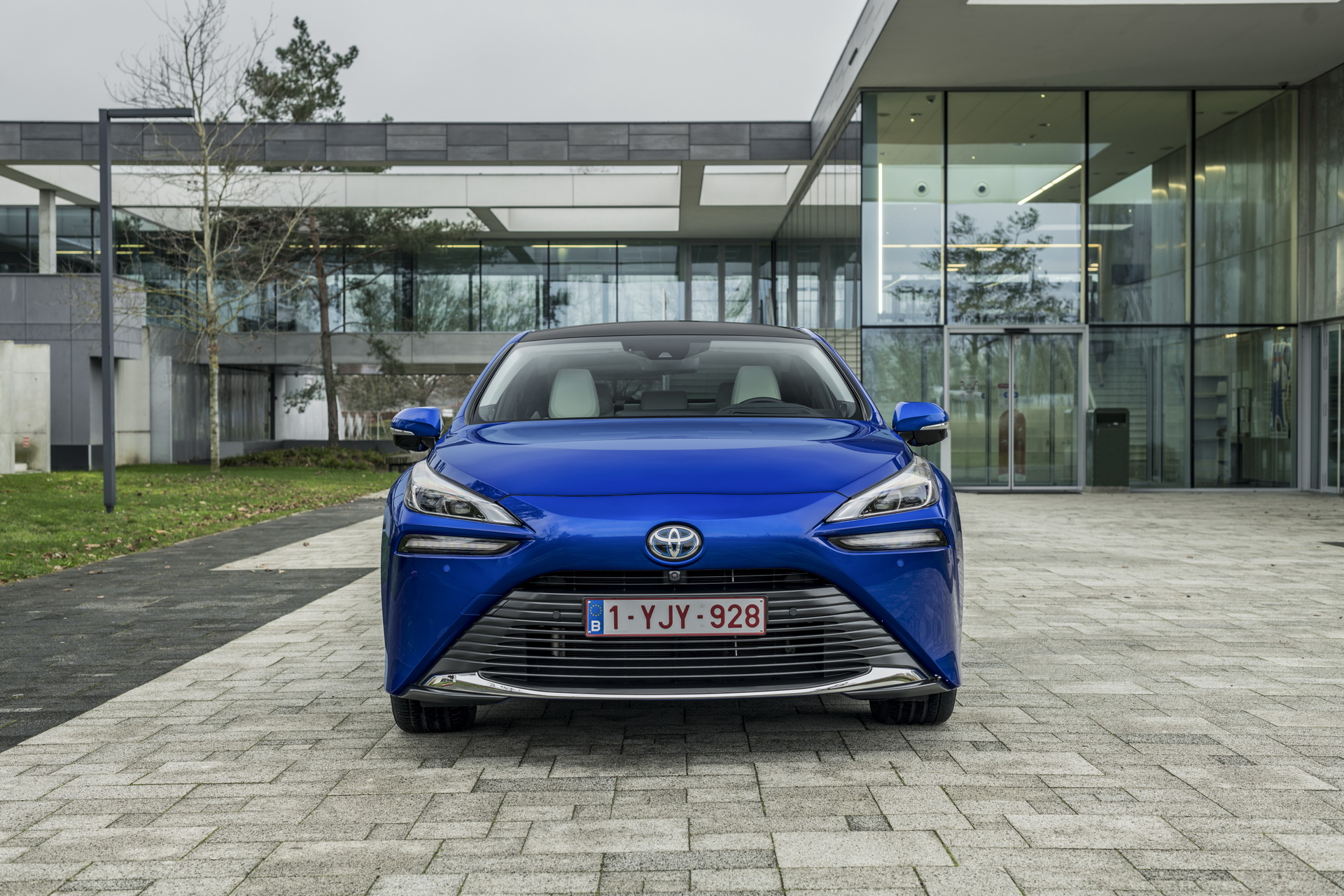 2021 Toyota Mirai FCEV Front Wallpapers #71 of 164